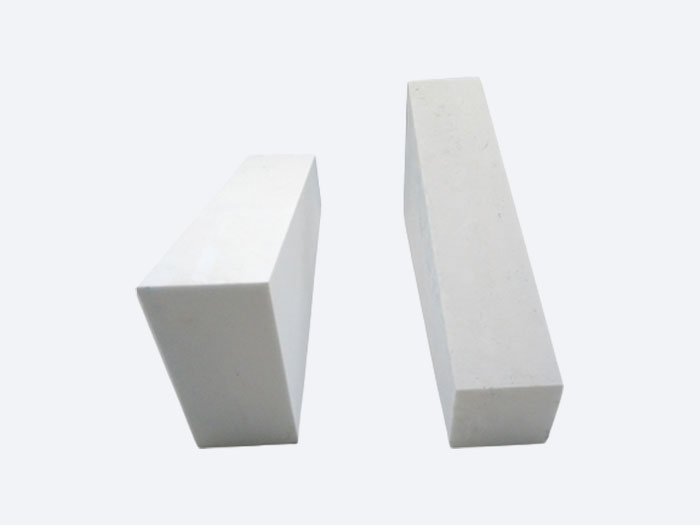 Expansion of Corundum Mullite Bricks in the Refractory Industry