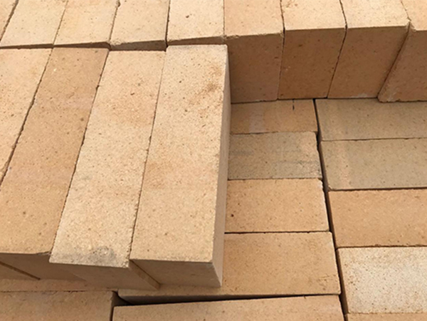 The Role of Refractory Bricks in High-Temperature Performance of Materials