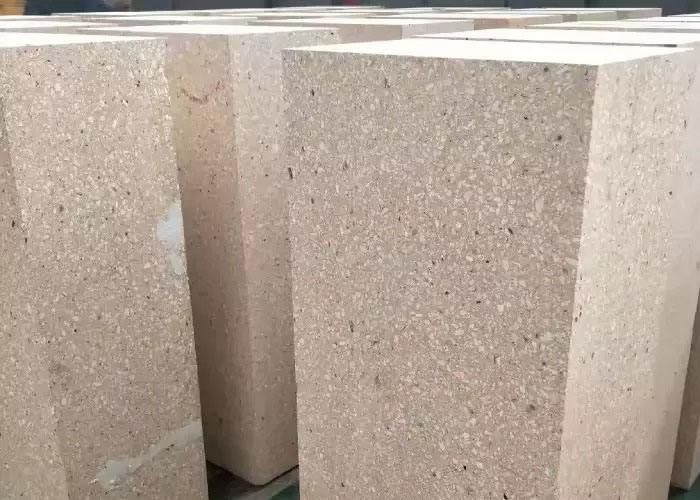 High Temperature Resistant Refractory Sillimanite Bricks Furnace Refractory Brick For Glass Furnace